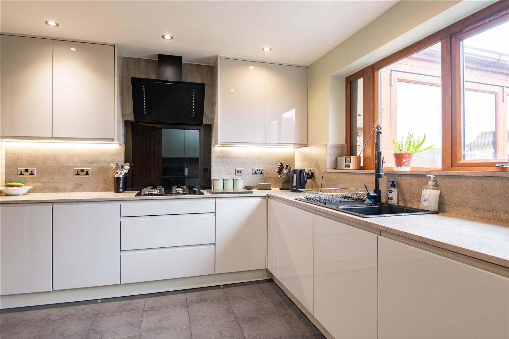 4 bed property in Further Field, Preston